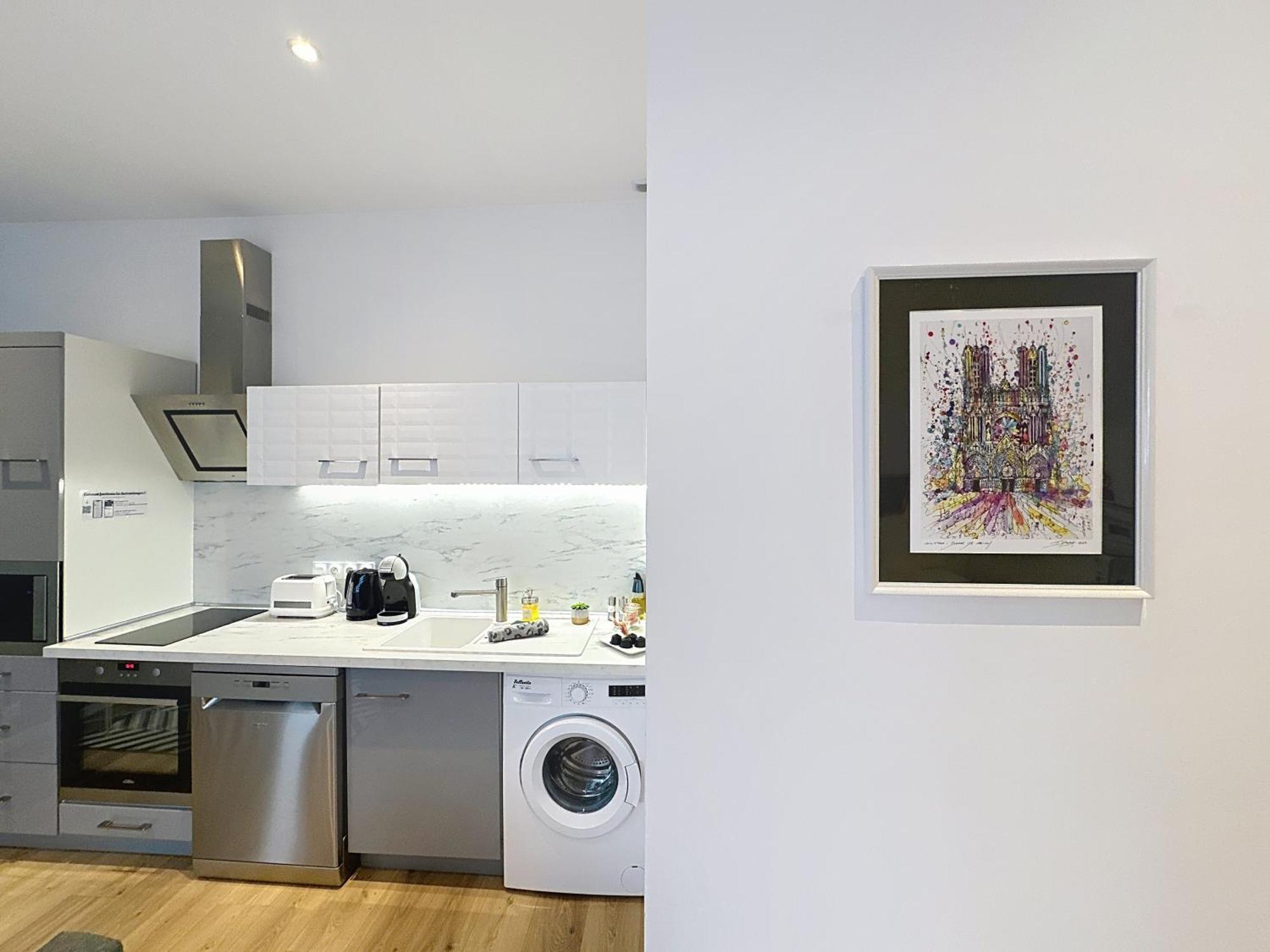 Le Sacre - Centre - Cour Privative - Parking Apartment Reims Ngoại thất bức ảnh